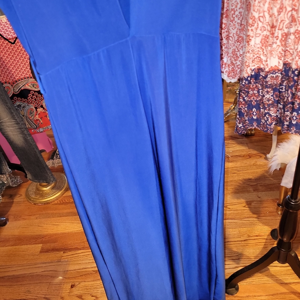 Blue jumpsuit wide leg shoulder pads slinky figure flattering romper Day G - Picture 7 of 13